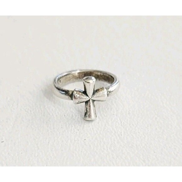 James Avery Retired 925 Sterling Silver St.Teresa Cross Ring Size 3.75 - Picture 1 of 7